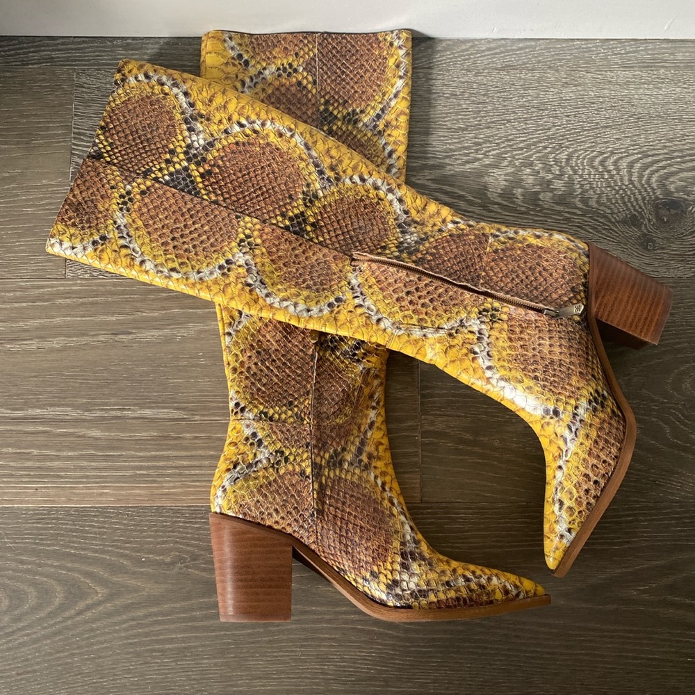 SOLD on Depop - Sam Edelman Lindsey Boot